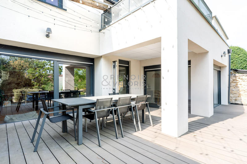 Maison - 160 m² - 5 pièces