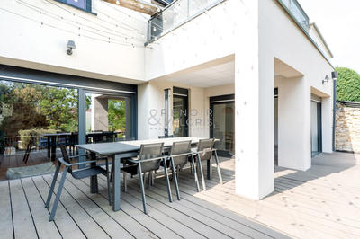 Maison - 160 m² - 5 pièces