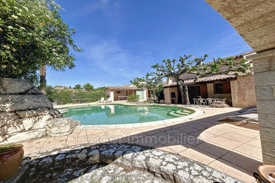 Bastide - 188 m² - 5 pièces