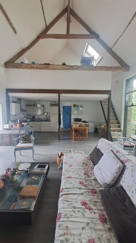 Maison - 274 m² - 9 pièces