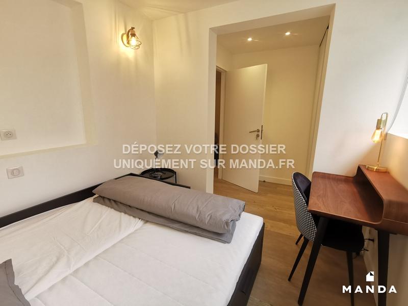 Chambre - 11 m² - 4 pièces