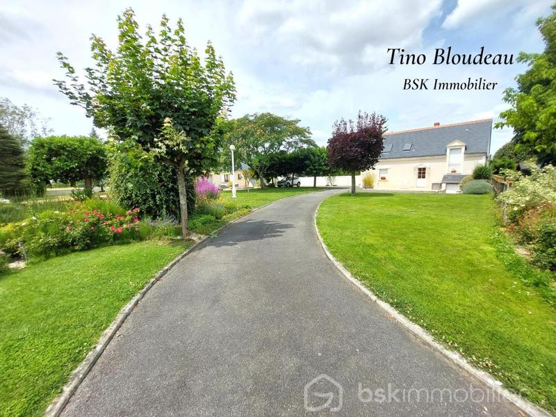 Maison - 180 m² - 8 pièces