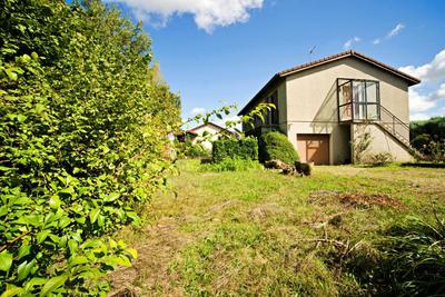 Maison - 92 m² - 4 pièces