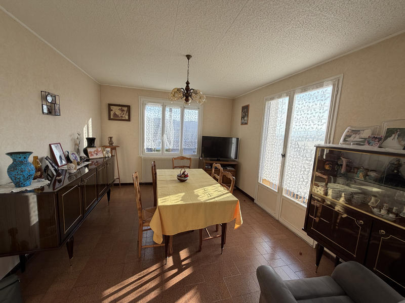 Maison - 65 m² - 5 pièces