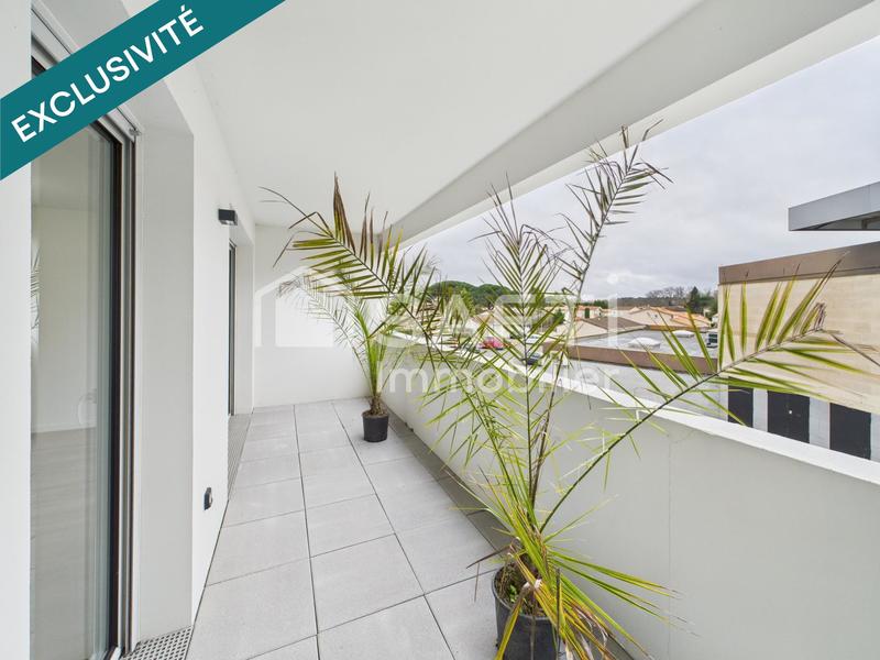 Appartement - 92 m² - 4 pièces