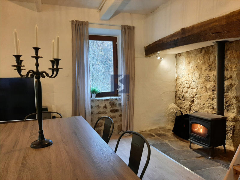 Maison - 71 m² - 6 pièces