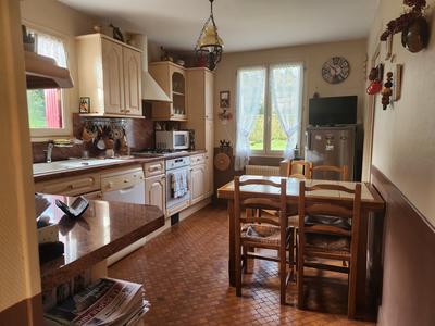 Propriété - 123 m² - 6 pièces