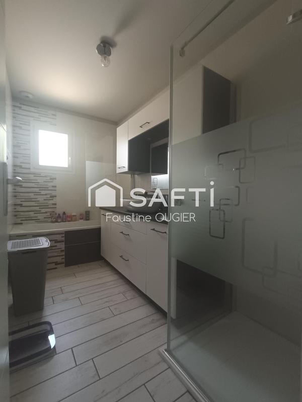 Maison - 90 m² - 5 pièces