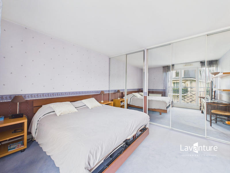 Appartement - 156 m² - 7 pièces