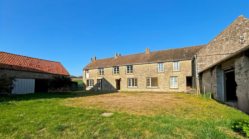 Maison - 170 m² - 9 pièces