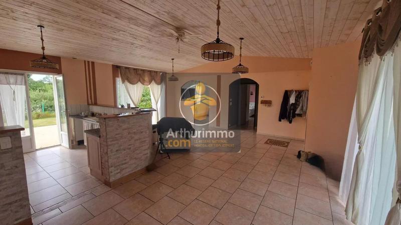 Maison - 93 m² - 4 pièces