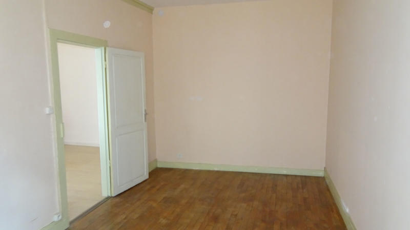 Immeuble - 140 m² - 6 pièces