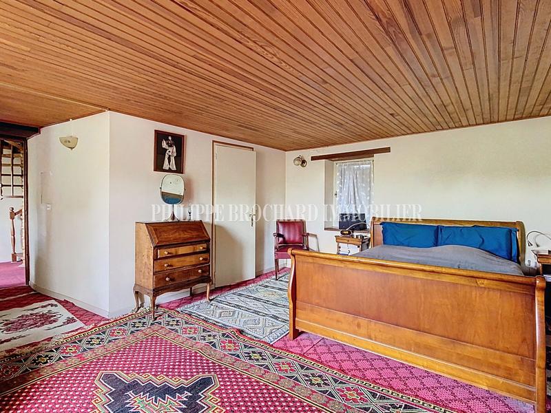 Maison ancienne - 227 m² - 8 pièces