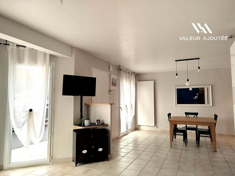 Maison - 128 m² - 7 pièces