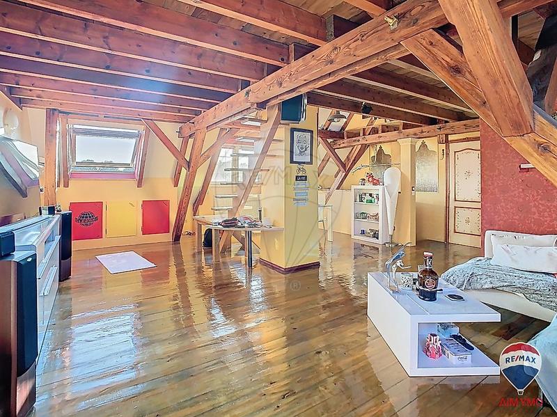 Appartement - 68 m² - 2 pièces