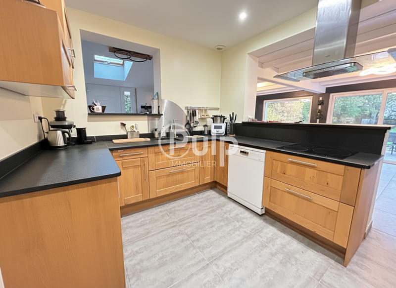 Maison - 120 m² - 5 pièces