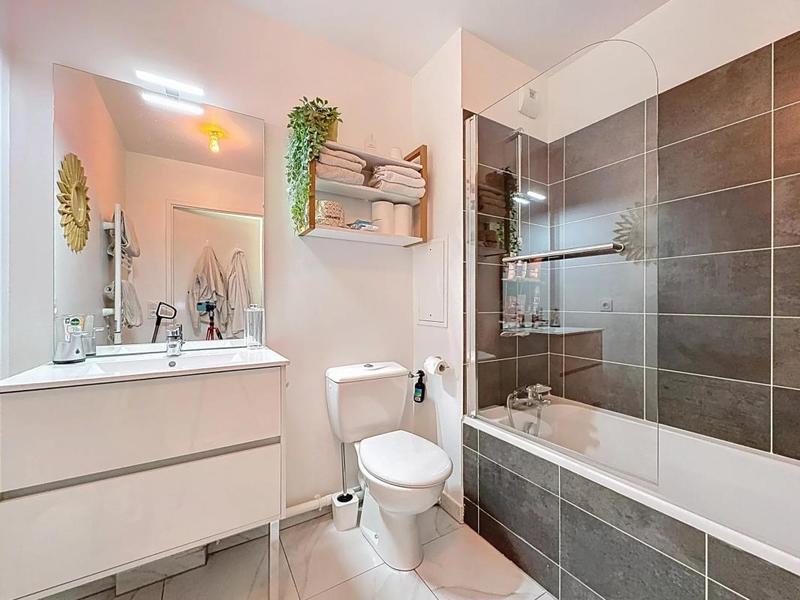 Appartement - 76 m² - 4 pièces