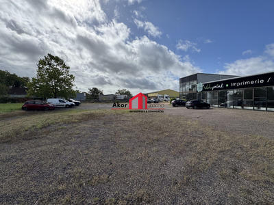 Local d'activités - 2 792 m²