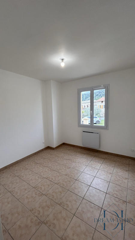 Maison - 74 m² - 4 pièces