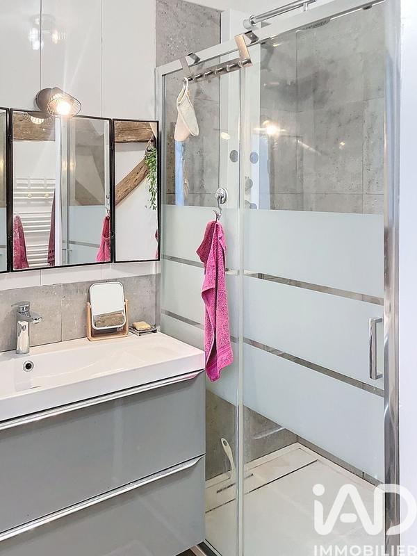 Maison - 101 m² - 5 pièces