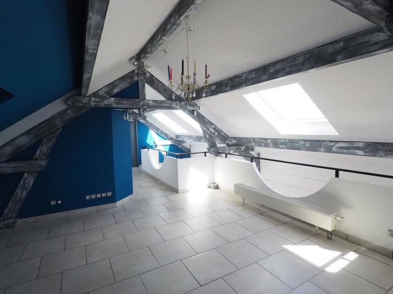 Propriété - 245 m² - 5 pièces