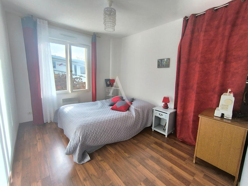 Maison - 93 m² - 5 pièces