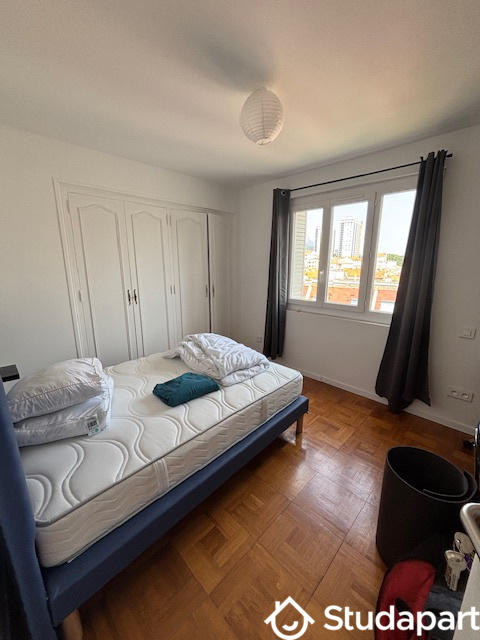 Chambre - 9 m² - 1 pièce