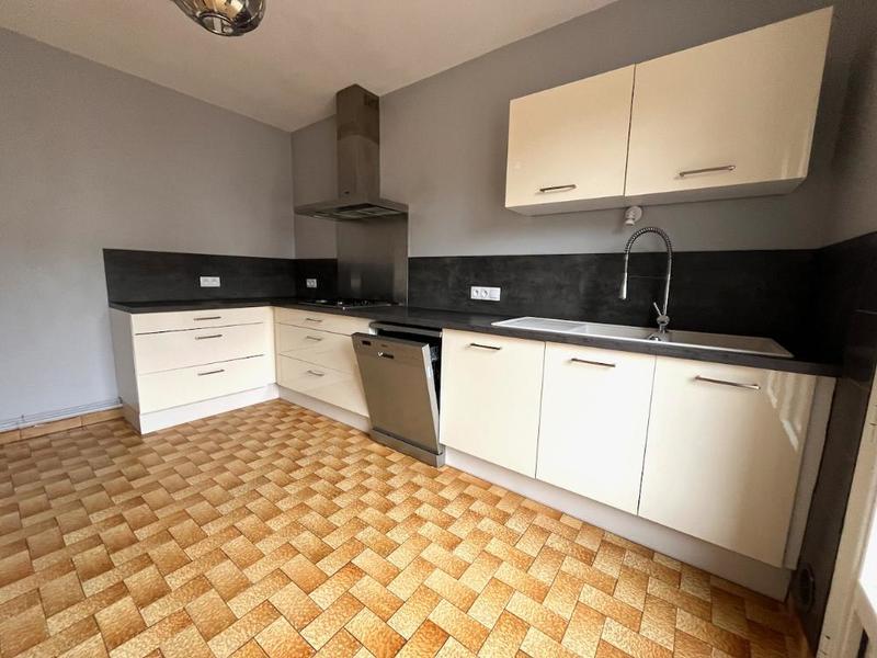 Appartement - 101 m² - 3 pièces