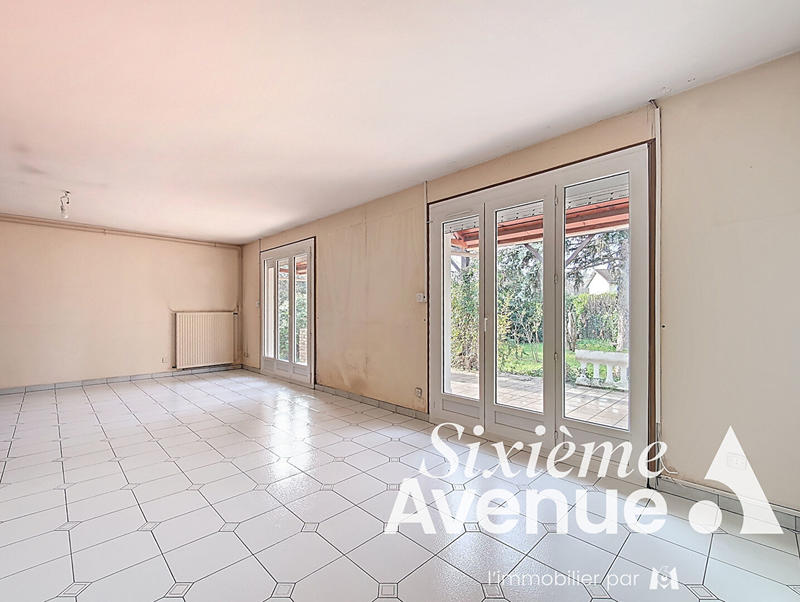 Maison - 136 m² - 6 pièces