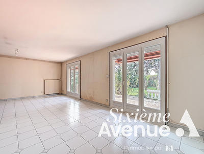 Maison - 136 m² - 6 pièces