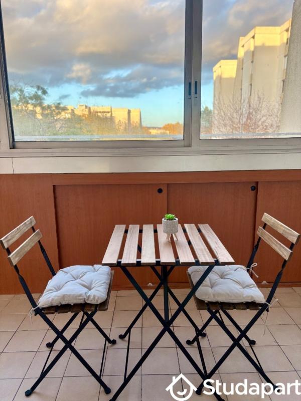 Chambre - 10 m² - 1 pièce