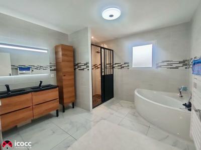 Maison - 89 m² - 5 pièces