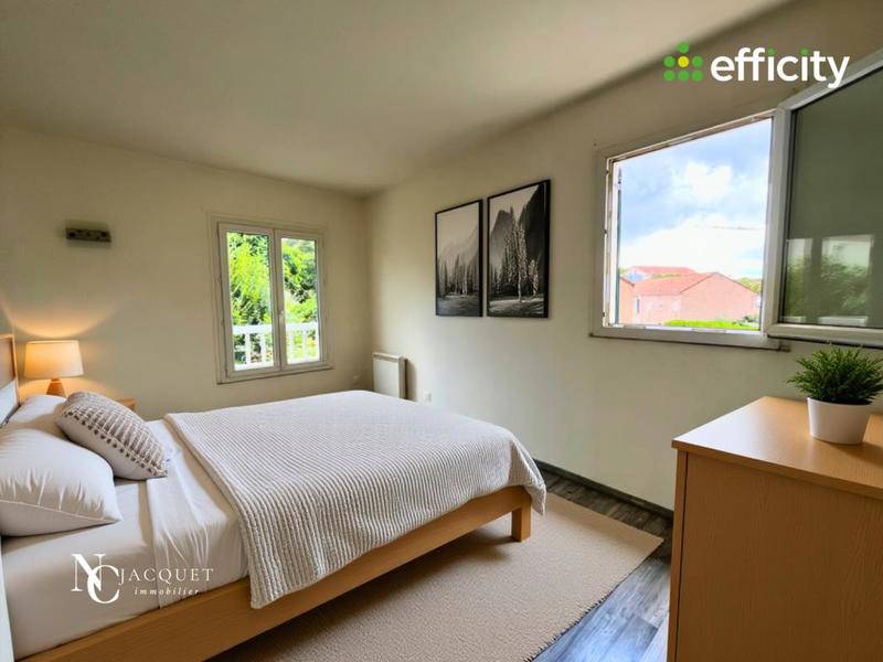 Maison - 88 m² - 4 pièces