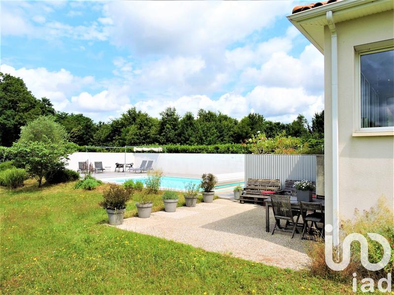 Maison de maîtres - 193 m² - 8 pièces