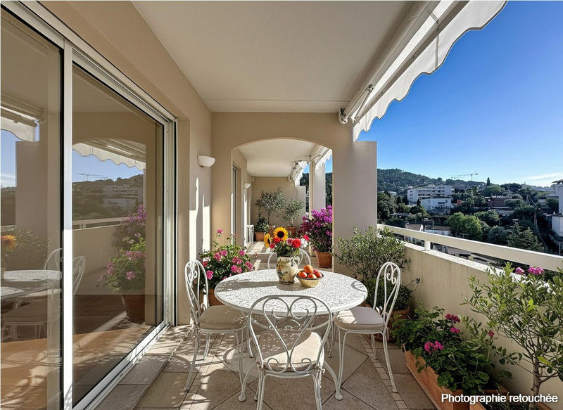 Appartement - 95 m² - 4 pièces