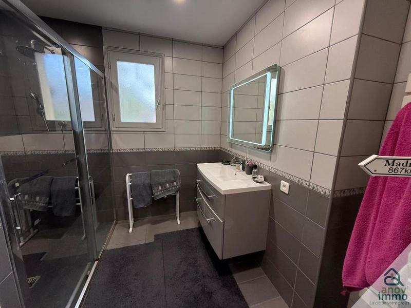 Pavillon - 117 m² - 7 pièces