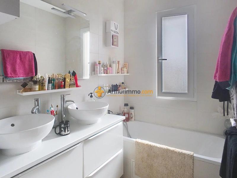 Appartement - 77 m² - 4 pièces