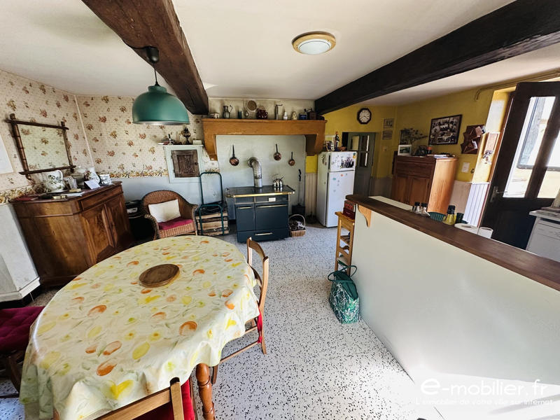 Maison ancienne - 172 m² - 6 pièces