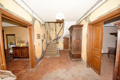 Maison - 265 m² - 9 pièces