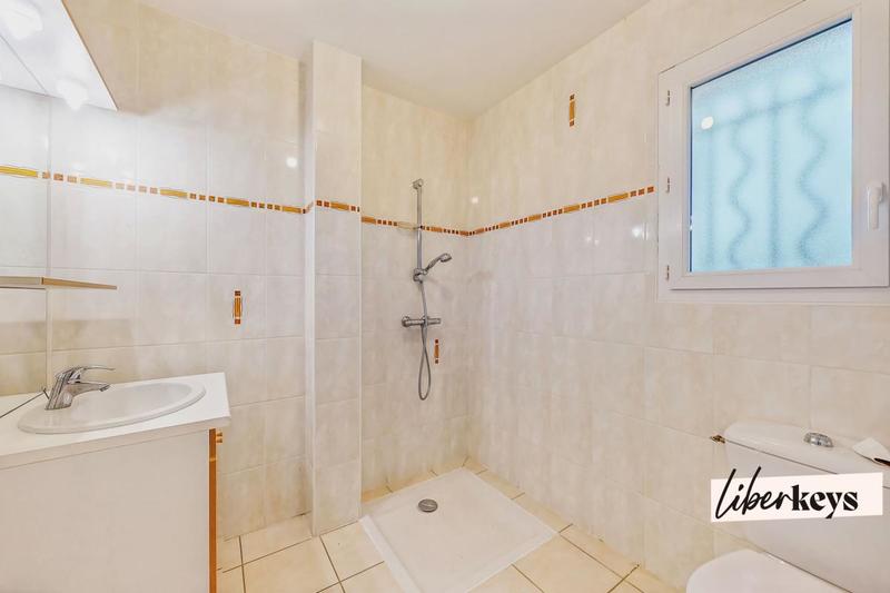 Maison - 144 m² - 5 pièces