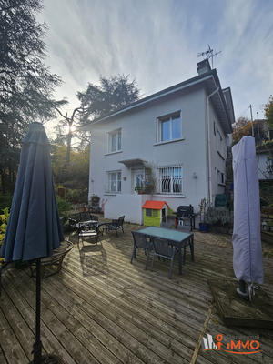 Maison - 130 m² - 6 pièces