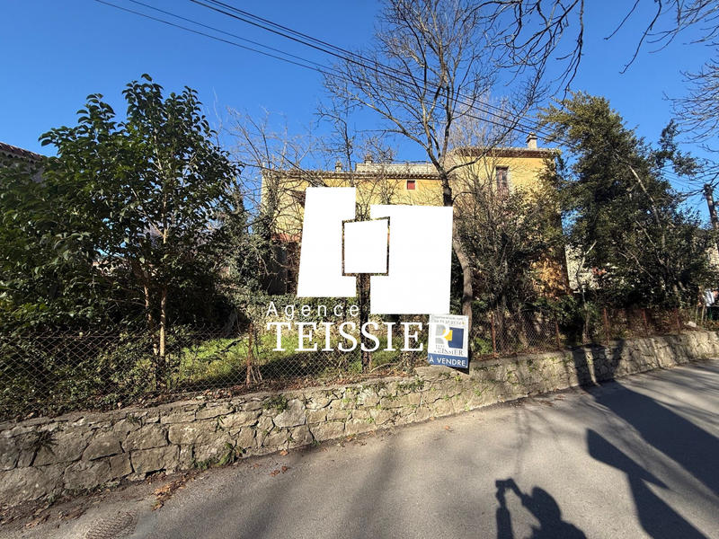 Maison - 100 m² - 2 pièces