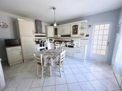 Maison - 120 m² - 7 pièces