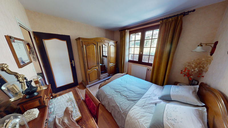 Maison - 200 m² - 5 pièces