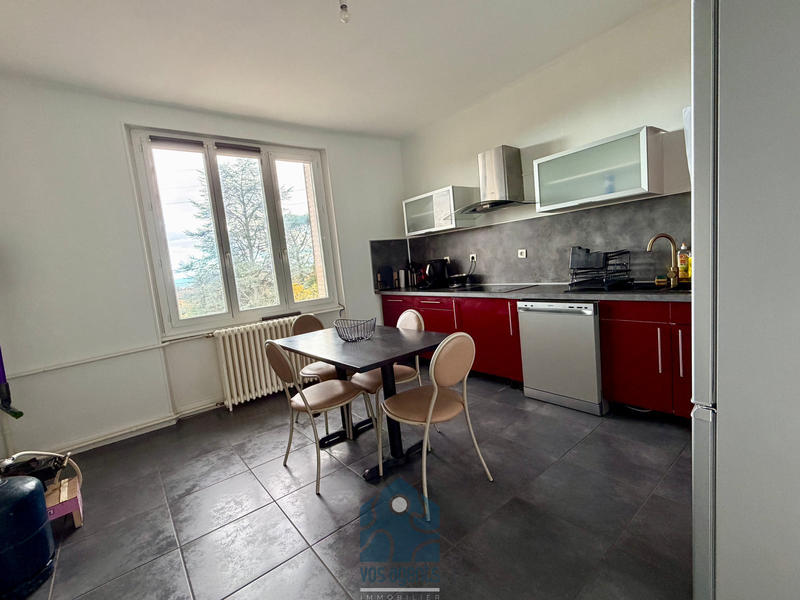 Immeuble - 204 m² - 8 pièces