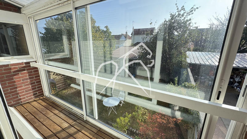 Maison - 100 m² - 6 pièces