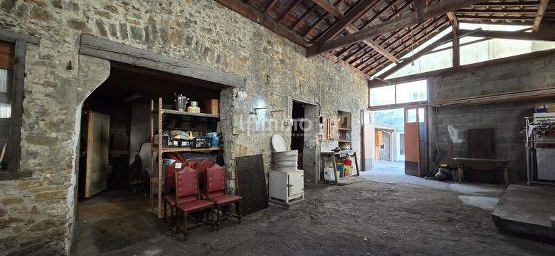 Immeuble - 150 m² - 4 pièces