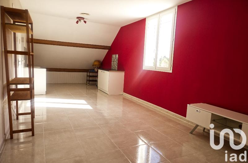 Maison - 219 m² - 9 pièces