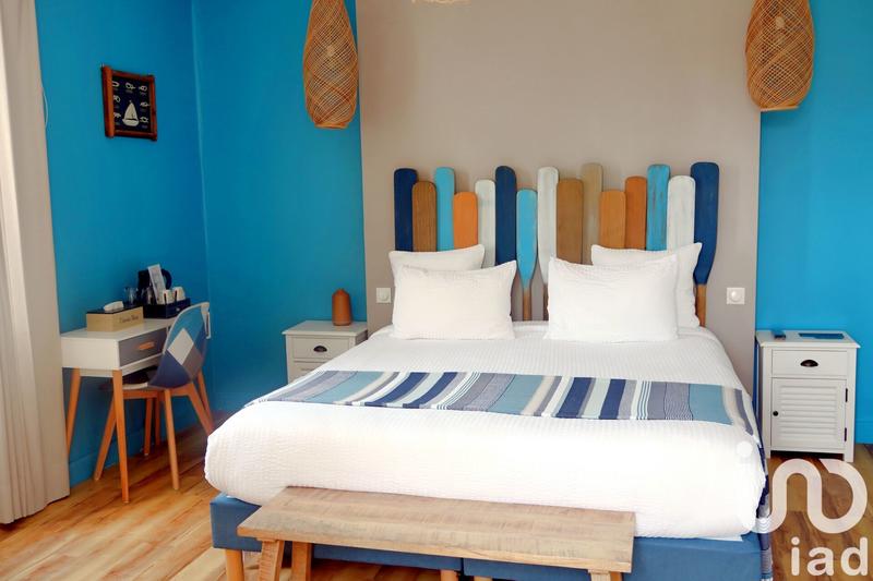 Maison - 430 m² - 15 pièces