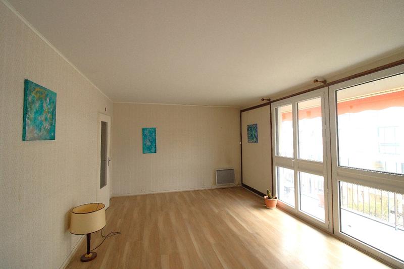 Appartement - 99 m² - 5 pièces